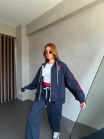ست هودی و شلوار زنانه تامی هیلفیگر سرمه‌ای گلدوزی شده - تصویر 3