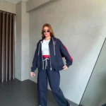 ست هودی و شلوار زنانه تامی هیلفیگر سرمه‌ای گلدوزی شده