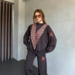ست هودی کلاهدار شالدار و شلوار زنانه هرمس مشکی (Hermes) مسترکوالیتی ترک