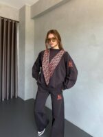 ست هودی کلاهدار شالدار و شلوار زنانه هرمس مشکی (Hermes) مسترکوالیتی ترک